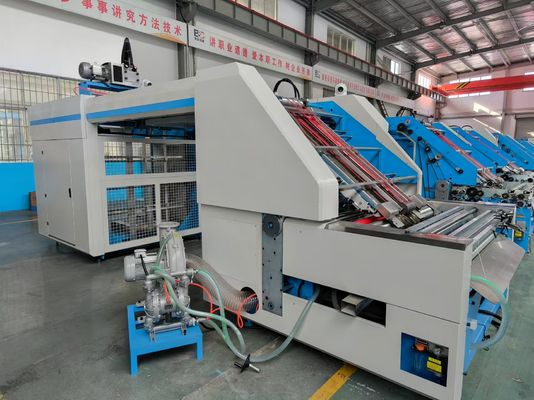 Αυτόματη μηχανή laminator φλάουτα κατασκευασμένη για την υποστήριξη υψηλής ταχύτητας κυματοειδούς χαρτόνι lamination και litho laminating εργασίες