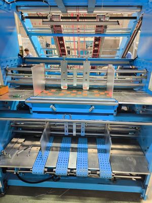 Μηχανή λαμινοποίησης φύλλου σε φύλλο υψηλής ακρίβειας για κυματοειδές χαρτί με αυτόματο έλεγχο και διόρθωση σερβο