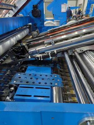 Ηλεκτρική Μηχανή Επικάλυψης 5ply Sheet To Sheet για Χαρτόνι 300gsm-10mm και B E FLUTE