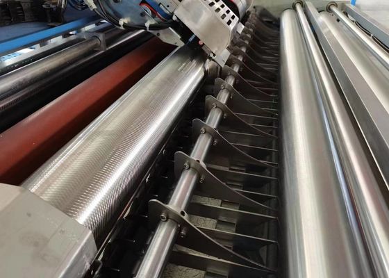 Υψηλή Laminator φλαούτων ακρίβειας αυτόματη μηχανή για τα ζαρωμένα κουτιά από χαρτόνι