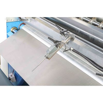 Laminator ζαρωμένου χαρτονιού υψηλής ταχύτητας 1900mm υψηλή ακρίβεια
