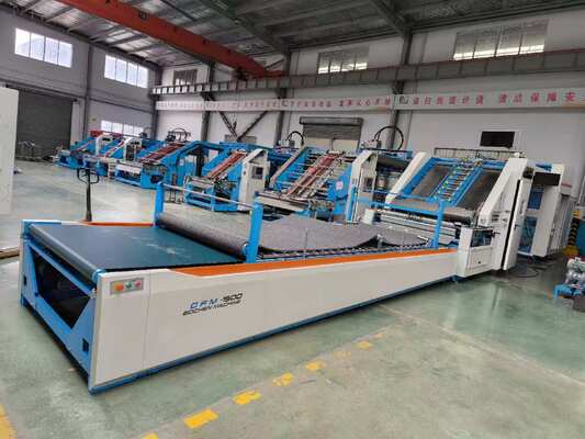 Μηχανή laminator υψηλής ταχύτητας που προσφέρει ευέλικτες επιλογές τροφοδοσίας φύλλου και ψηφιακό έλεγχο κόλλας για και κυματοειδή λαμινίρισμα