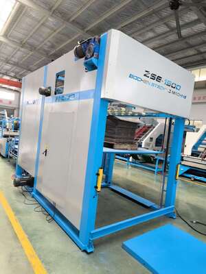 Αυτοματοποιημένη μηχανή συσσώρευσης Flip Flop αυτοματοποιεί την τροφοδοσία χαρτιού με στροφή και συσσώρευση για την αύξηση της απόδοσης στην παραγωγή κυματοειδούς χαρτονιού